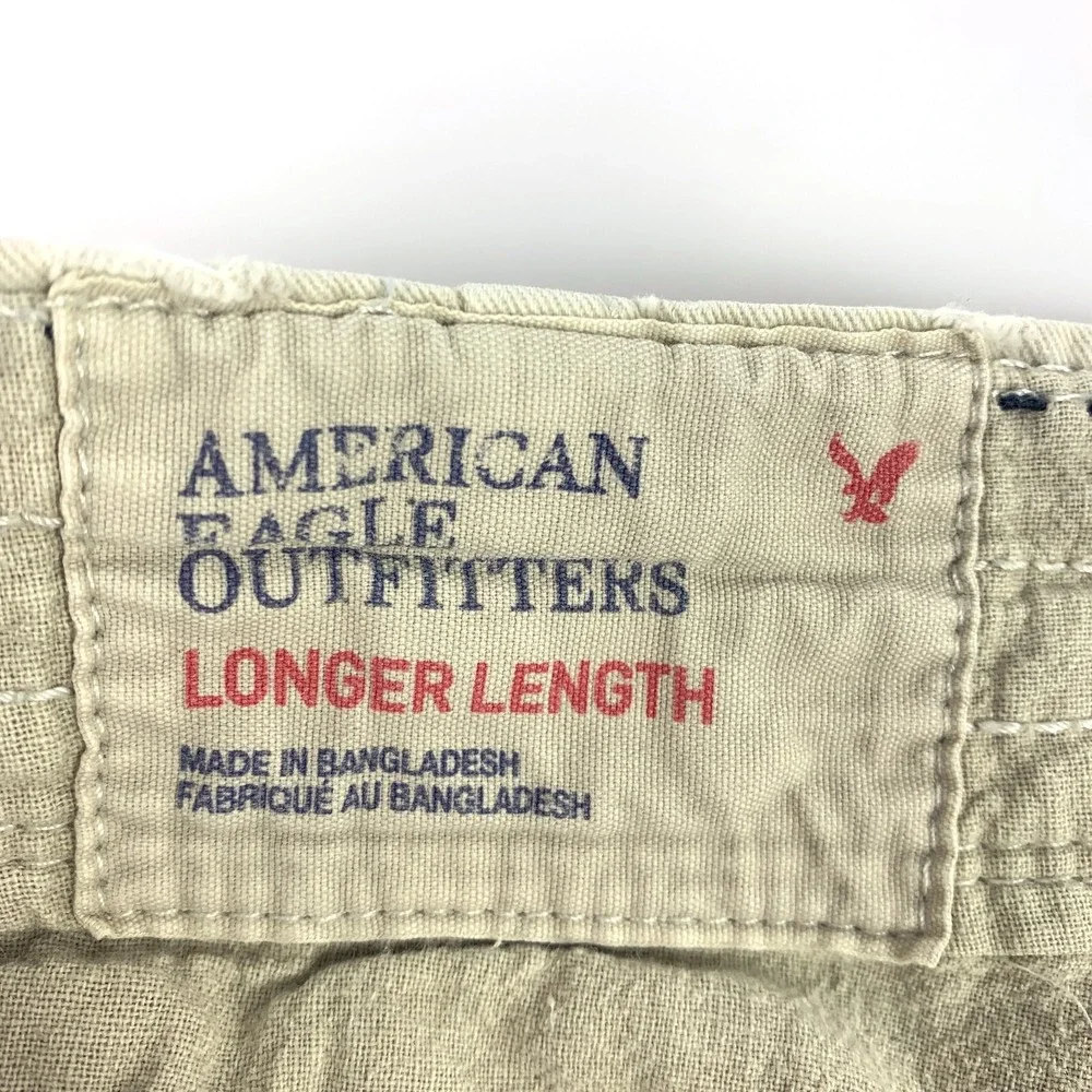 American Eagle Outfitters AEO Longer Length Mens Shorts Sz 28 Flat‎ Front Chino